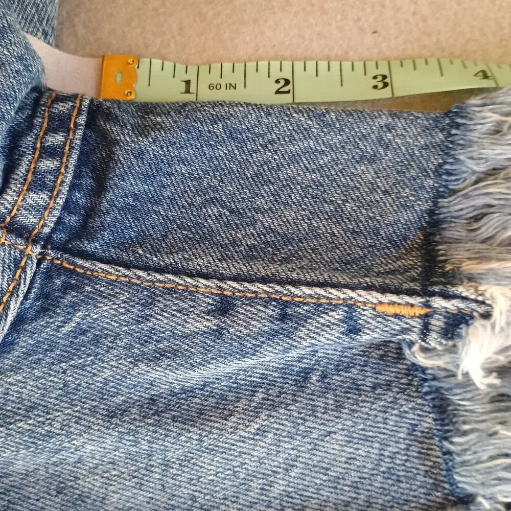 Aeropostale Original Low Rise Baggy Denim Shorts Sz 2
